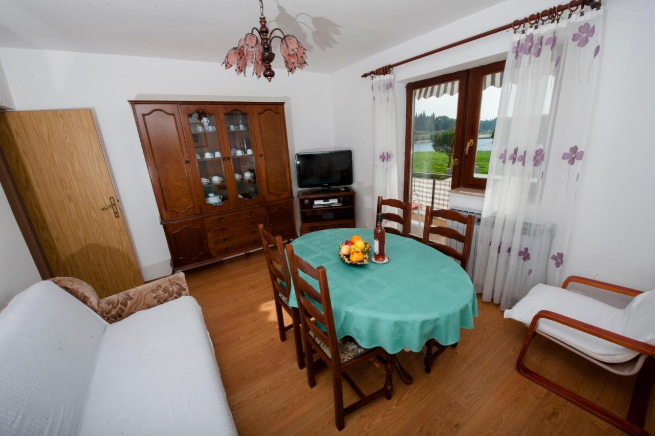 Apartments Val Mari - Laguna 罗维尼 外观 照片