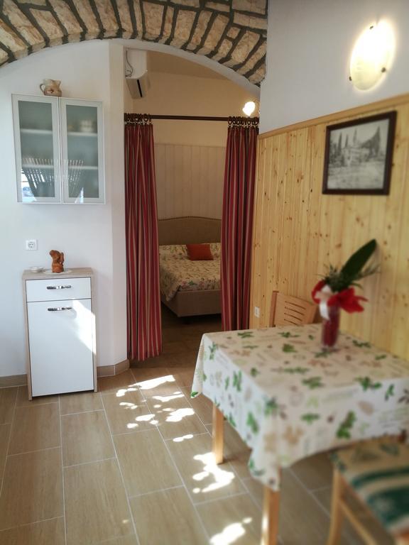Apartments Val Mari - Laguna 罗维尼 外观 照片